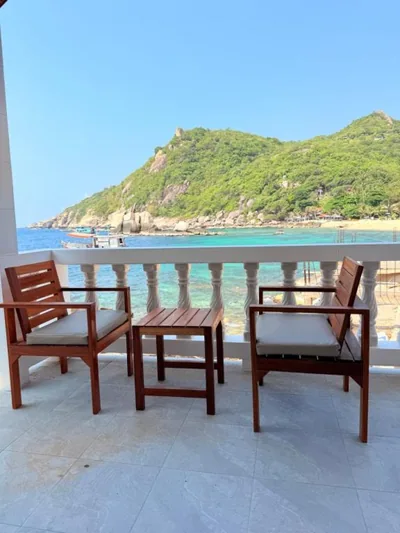 Superior-Dreibettzimmer mit Meerblick — Tanotebay View Resort by Kohtao Heritage